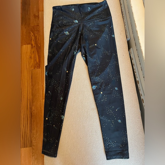 Victoria Secret Sport workout leggings size M - Picture 1 of 3